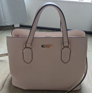 Kate Spade Pink Crossbody Bag with Elegant Design